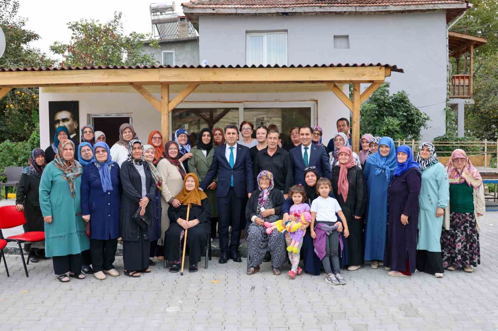 Vali Aygöl, Küplü köyünde kadınları dinledi