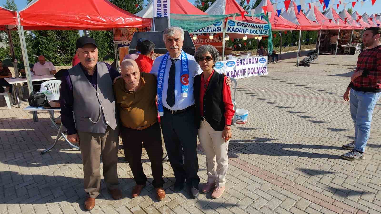 Erzurum&rsquo;un y&ouml;resel lezzetleri Konya&rsquo;da g&ouml;r&uuml;c&uuml;ye &ccedil;ıktı
