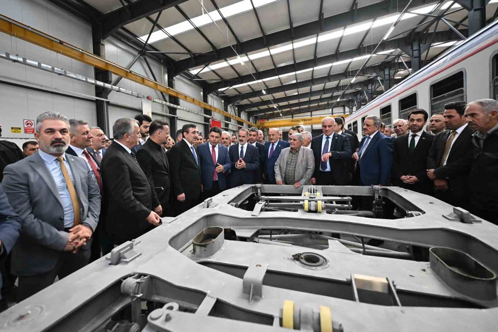 Cumhurbaşkanı Yardımcısı Yılmaz: "Avrupa Birliği&rsquo;nin sınırda karbon d&uuml;zenlemesi, 2026&rsquo;da devreye giriyor"
