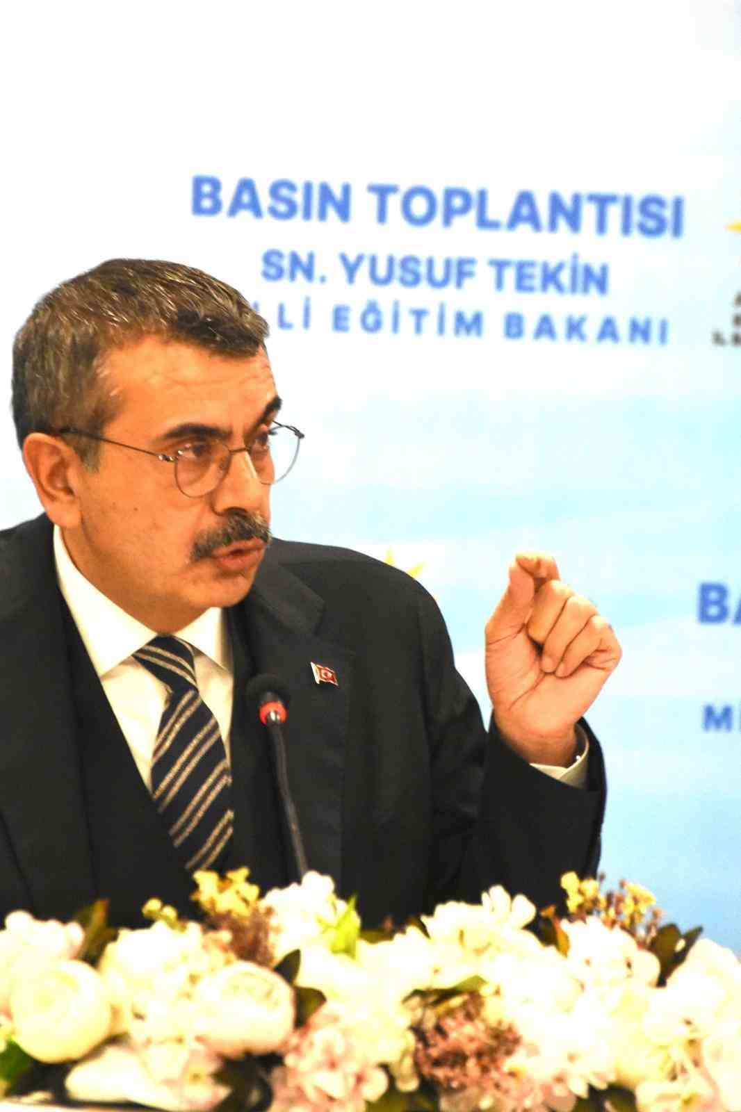 Bakan Tekin öğretmen atamalarıyla ilgili konuştu: "Mülakat sonuçlarını yakın zamanda açıklayacağız"
