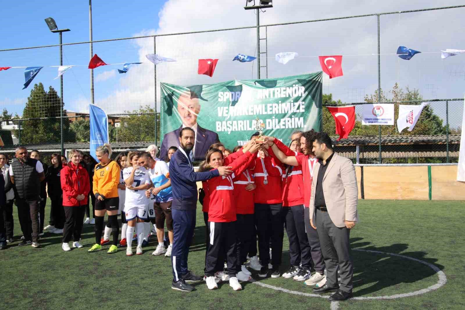 Görme Engelli Türkiye Kadınlar Futbol Şampiyonası heyecana sahne oldu
