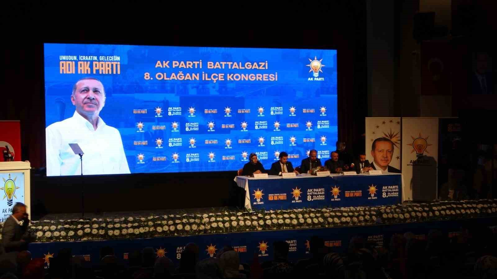 Bakan Uraloğlu: “Türkiye’mizi geleceğe taşıyacak hizmetleri hayata geçirdik”
