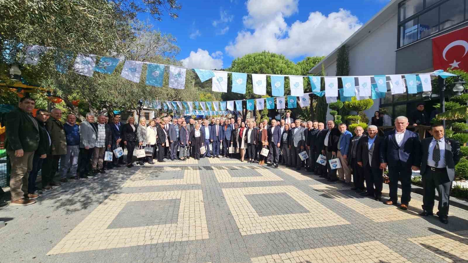 Bandırma&rsquo;da Muhtarlar G&uuml;n&uuml; kutlandı
