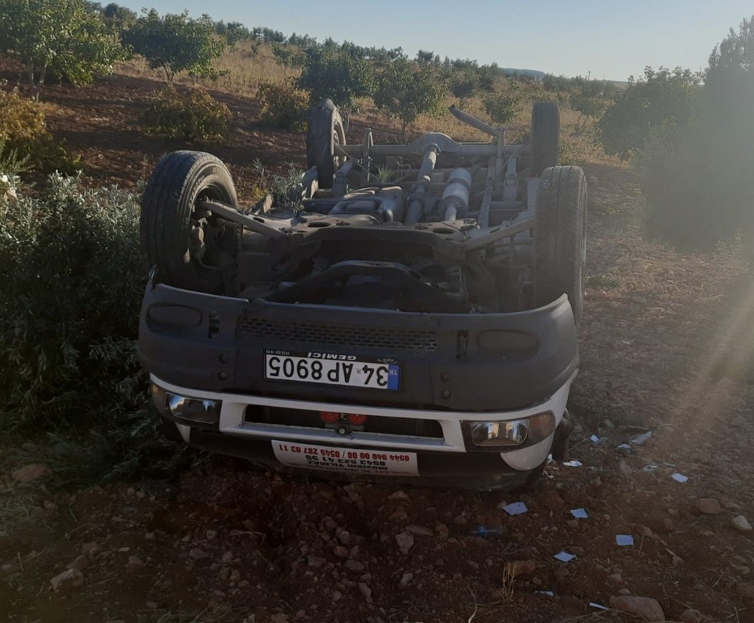 Şanlıurfa’da otomobil devrildi: 5 yaralı