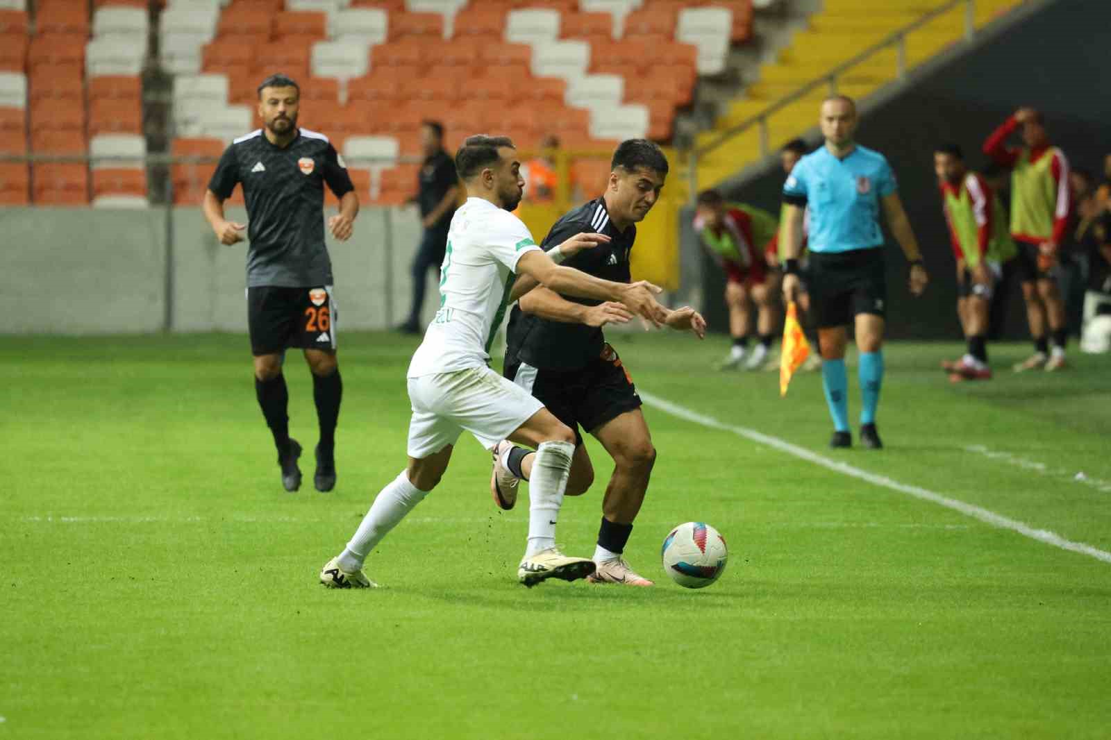 Trendyol 1. Lig: Adanaspor: 1 - Şanlıurfaspor: 4