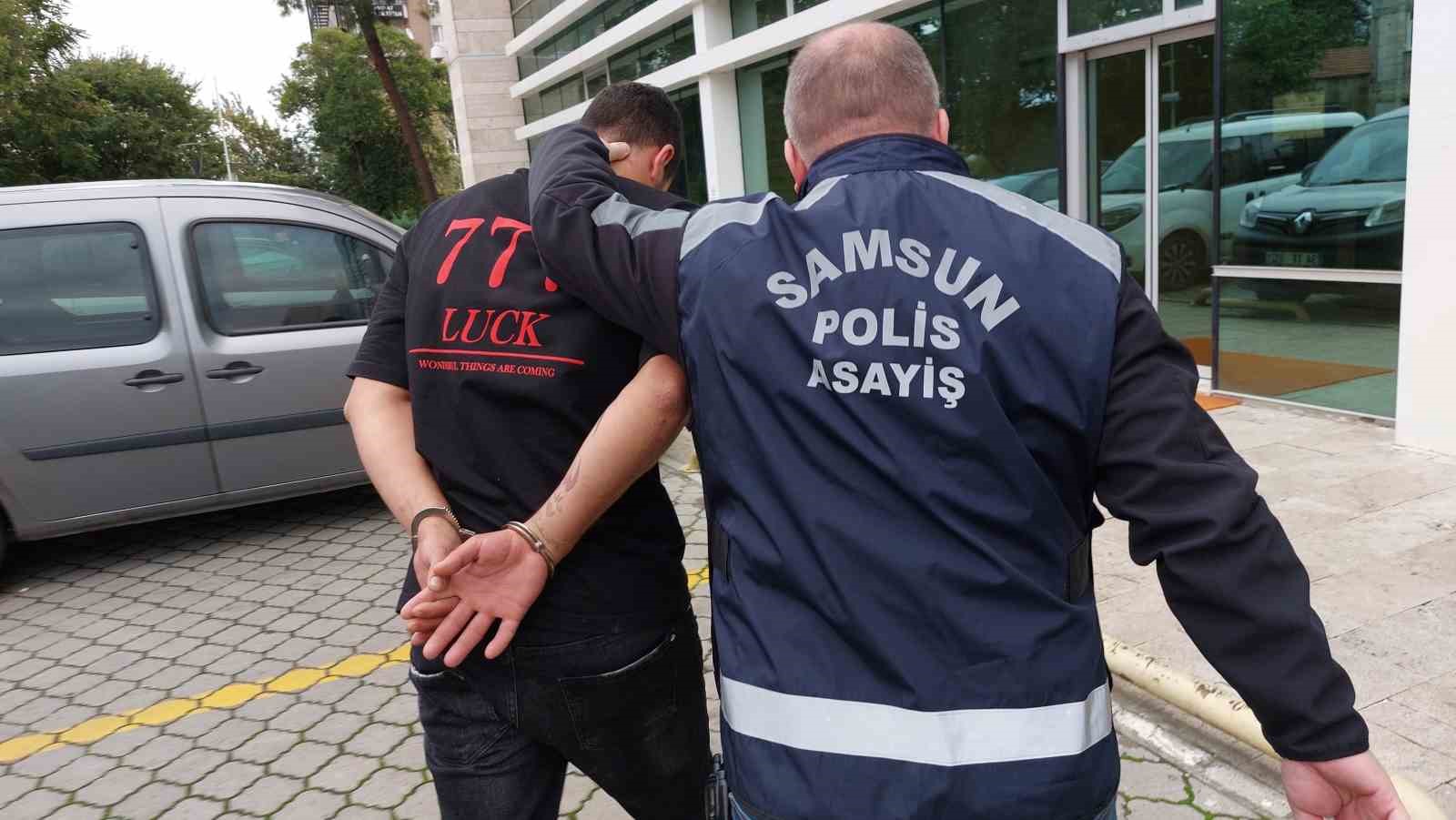 Samsun’da bar önünde silahlı saldırı: 1 yaralı
