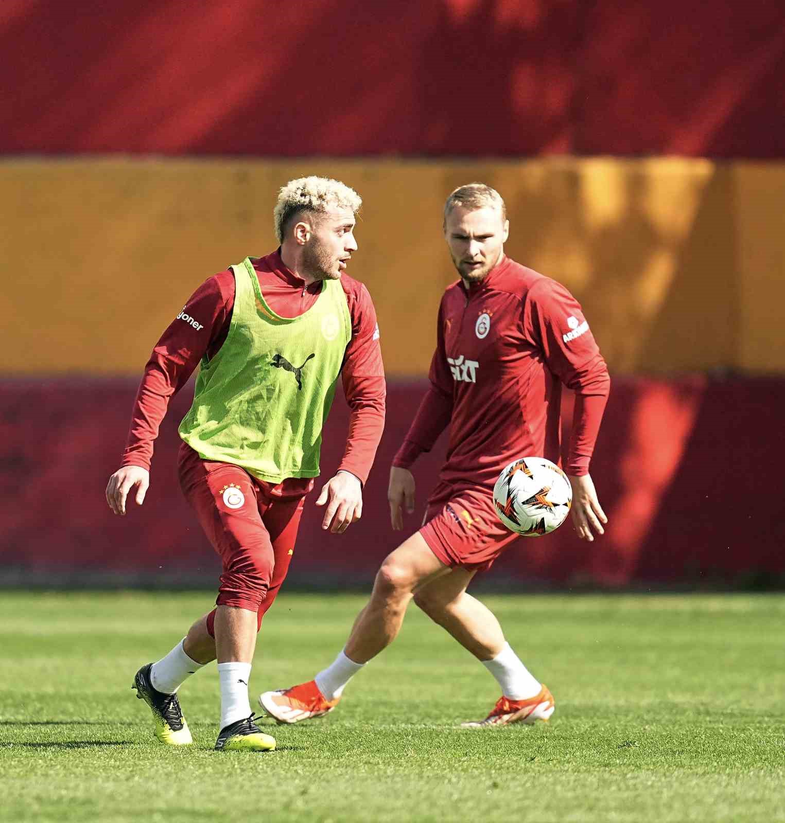 Galatasaray, Elfsborg ma&ccedil;ı hazırlıklarına başladı
