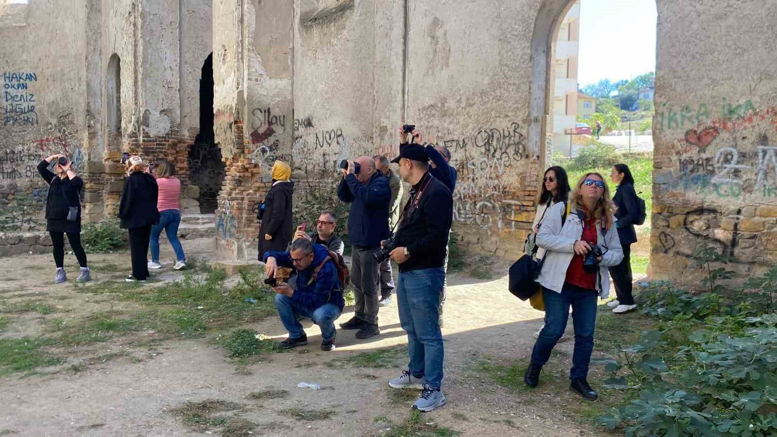 Sakarya Fotoğrafçılar Topluluğu, Osmaneli’ne hayran kaldı
