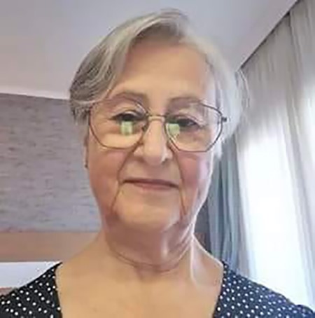 &Ccedil;anakkale&rsquo;de anne-kıza &ccedil;arpan otomobil s&uuml;r&uuml;c&uuml;s&uuml; tutuklandı
