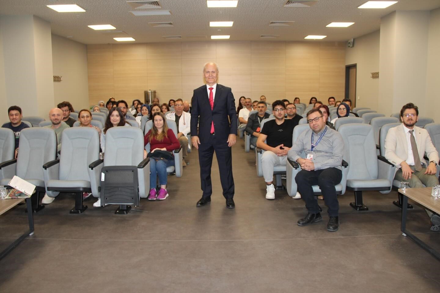 Kütahya Şehir Hastanesi’nde konferans