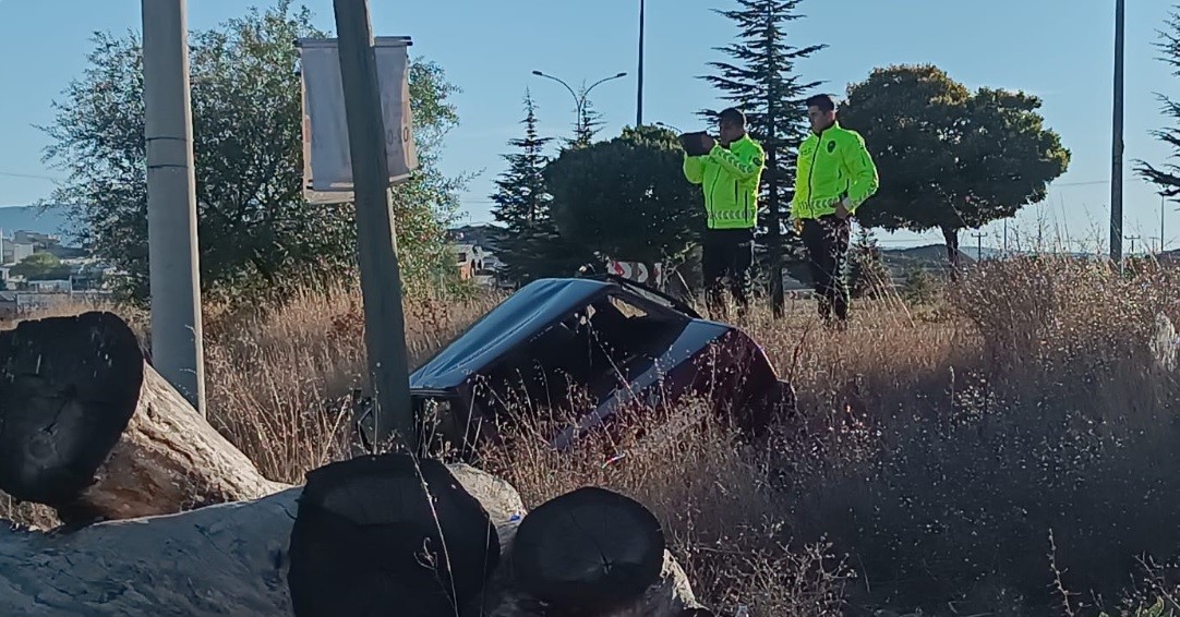 Tavşanlı’da otomobil takla attı: 1 yaralı
