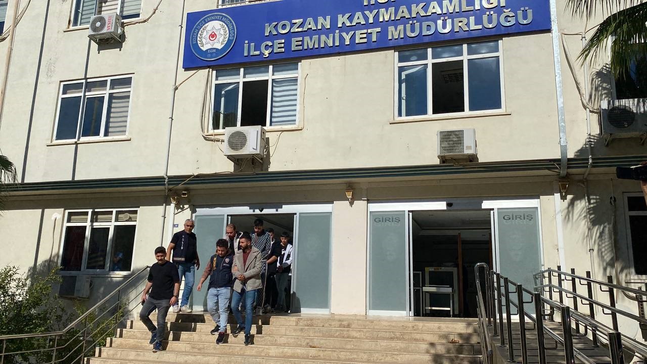 Kocaeli merkezli &quot;nitelikli dolandırıcılık&quot; operasyonunda Adana’da 14 şüpheli gözaltına alındı