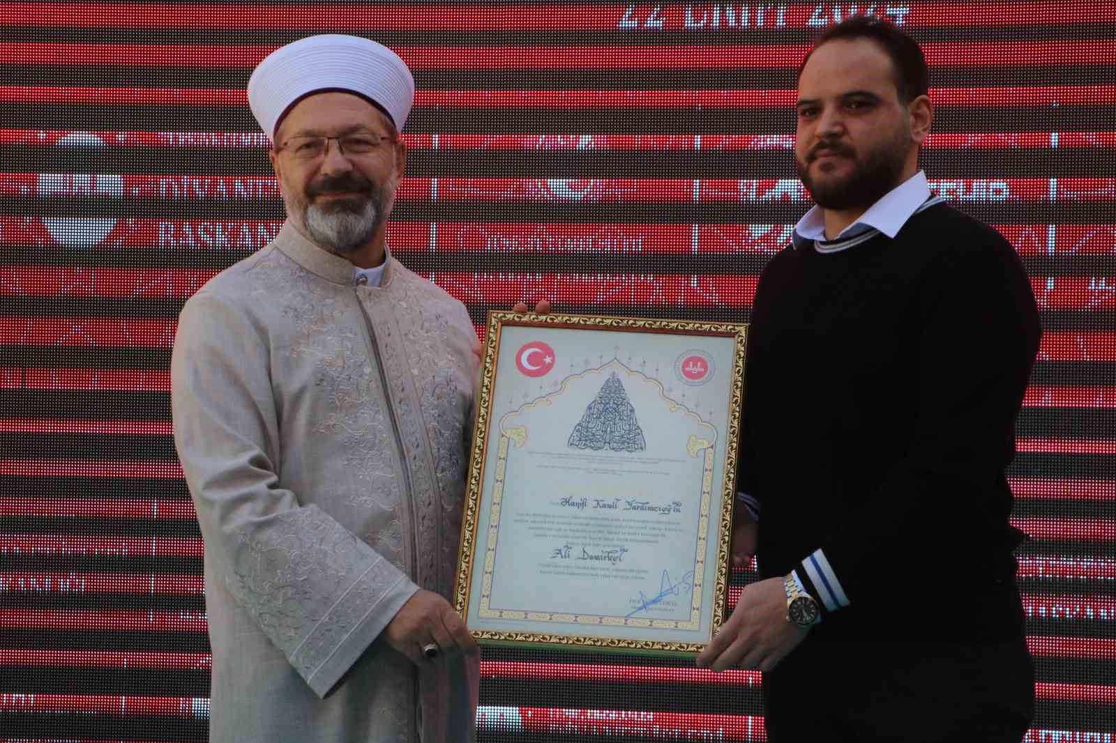 Diyanet İşleri Başkanı Erbaş, Hatay’da yapımı tamamlanan 40 caminin açılışını gerçekleştirdi