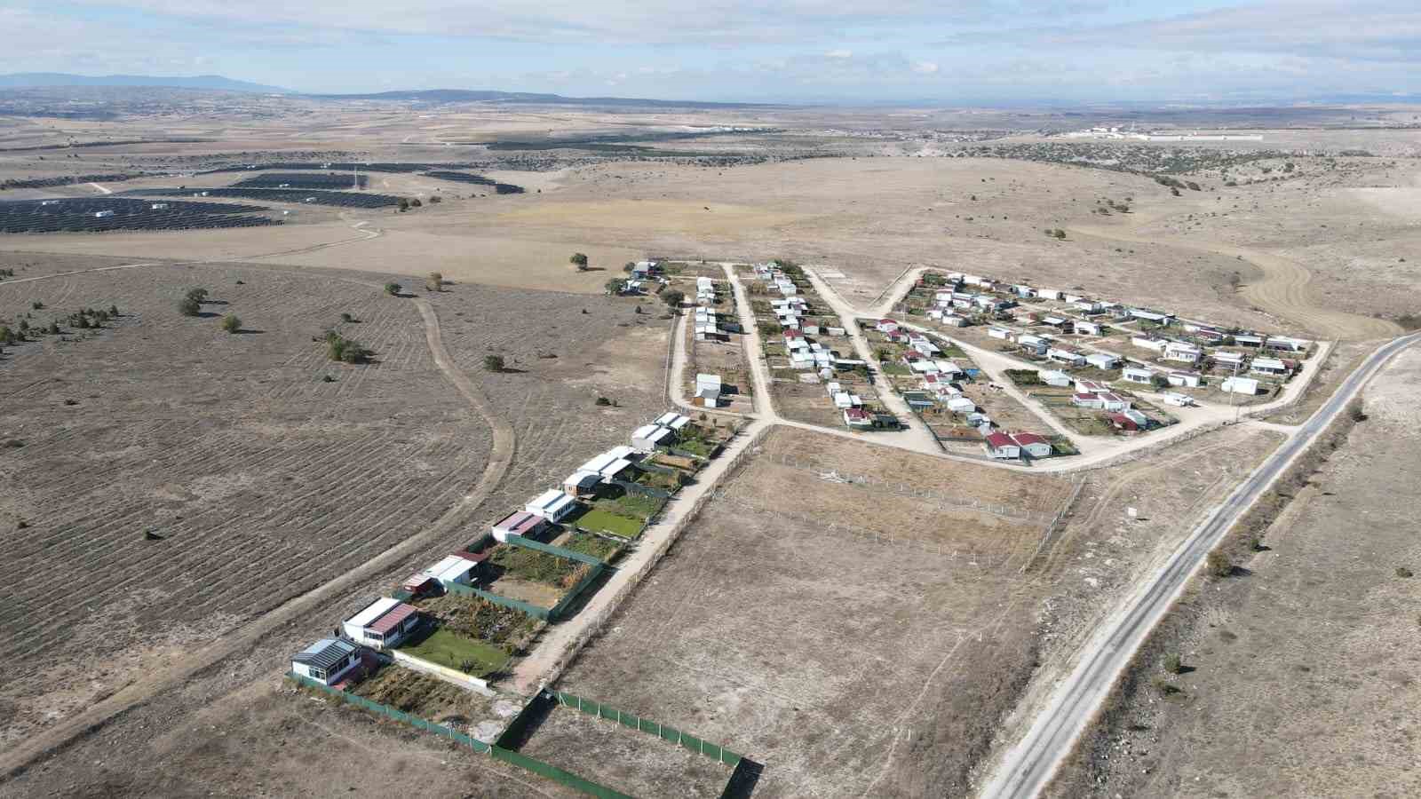 Hobi Bah&ccedil;eleri i&ccedil;in yıkım kararları devam ediyor
