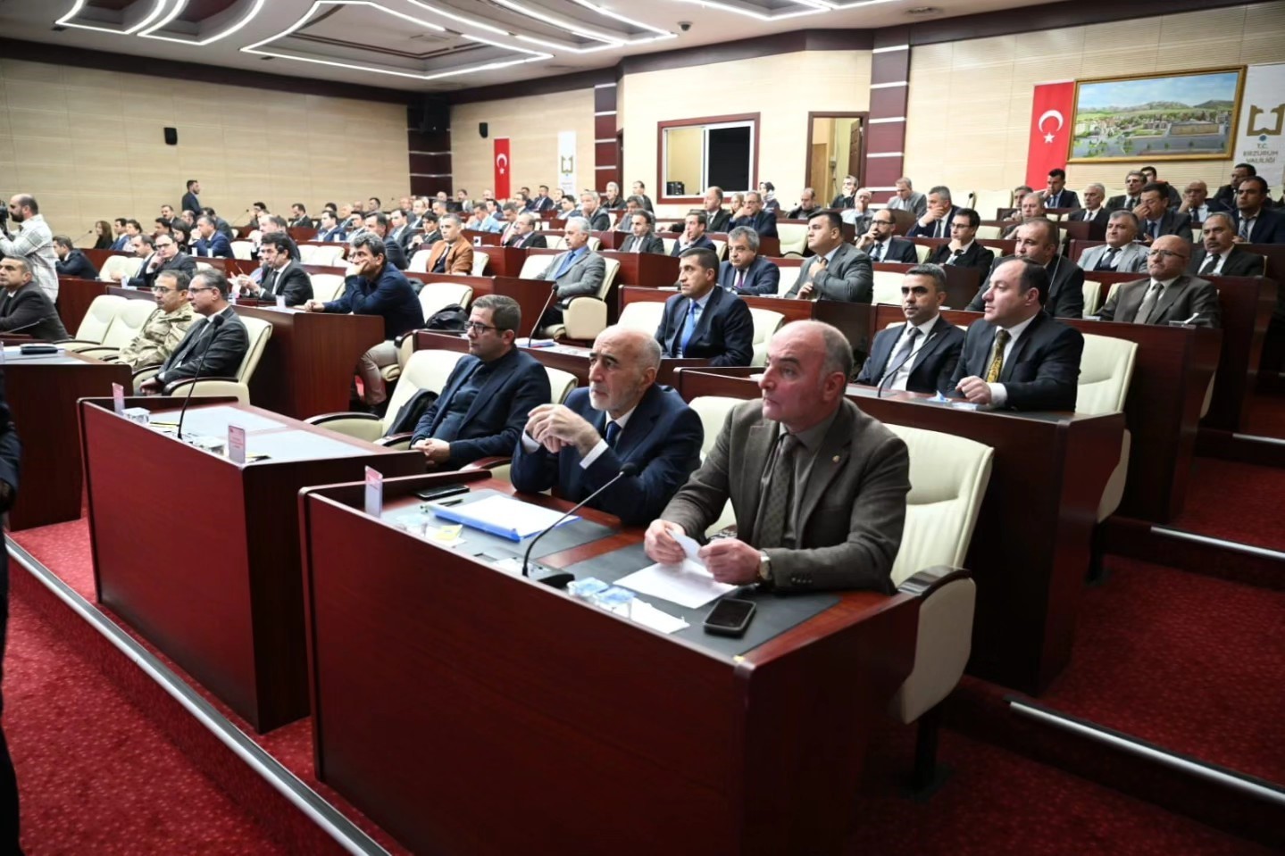 Kamuda 689 adet yatırımdan 107&rsquo;si tamamlandı

