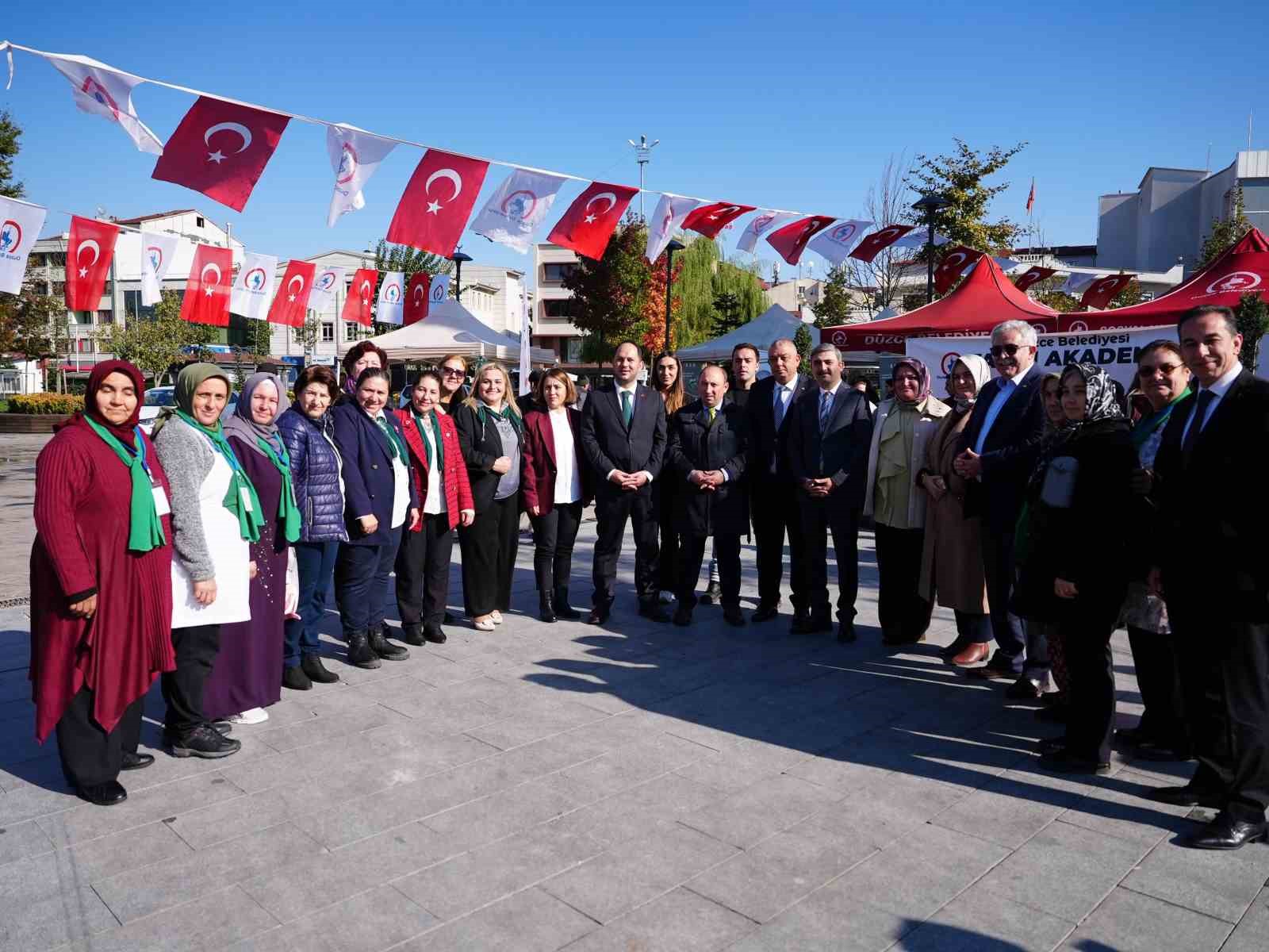 Düzce’de tarımın kalbi millet bahçesinde attı
