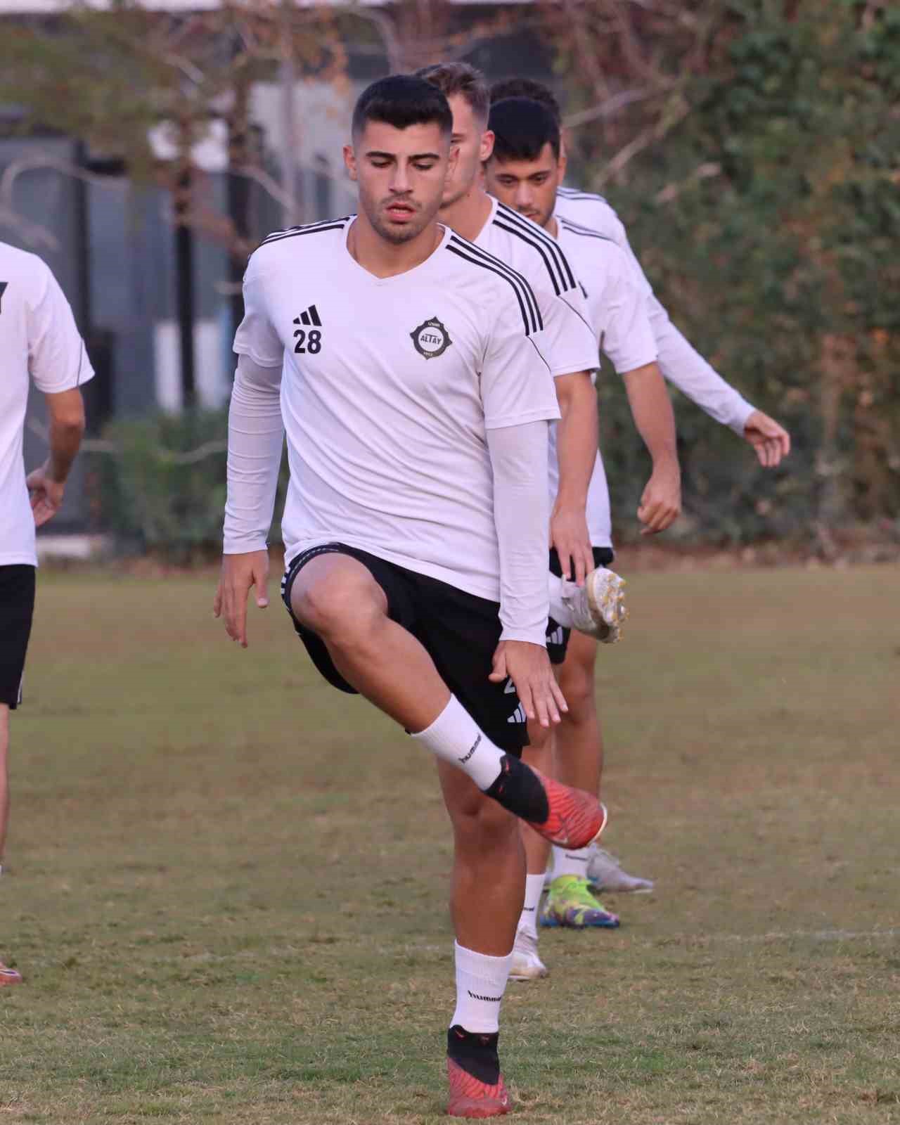 Altay’da Mehmet Gündüz sakatlandı
