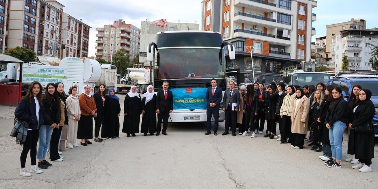 Şırnak’tan 45 kadın, Huzur ve Kardeşlik Buluşmaları Projesi kapsamında Ankara’ya gitti