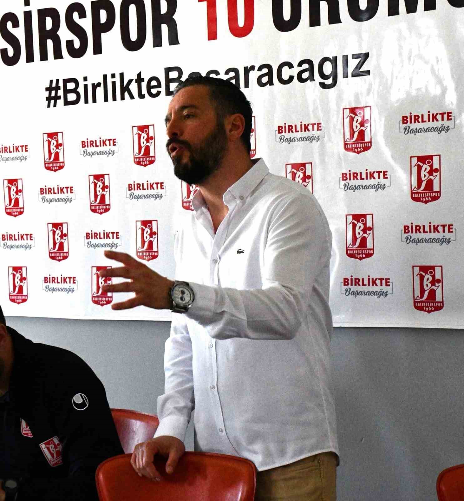 Balıkesirspor eski yöneticisi icra konusunu yalanladı
