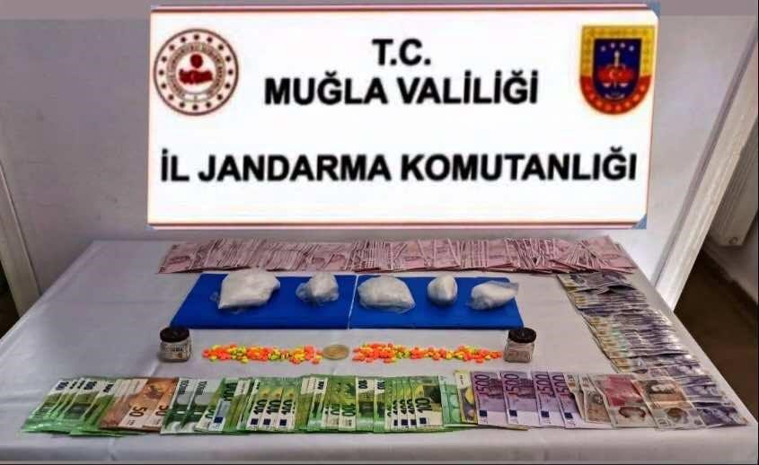 Muğla’da uyuşturucu ve ruhsatsız silah operasyonu: 11 şüpheli gözaltında