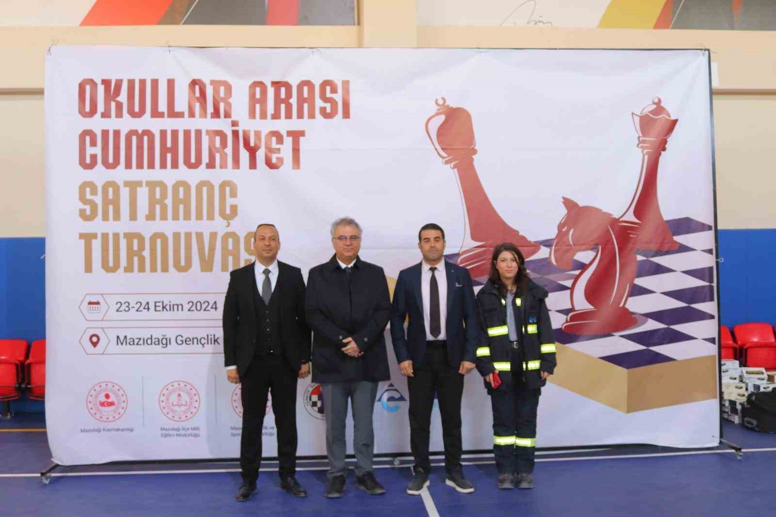 Mardin’de Cumhuriyet Satranç Turnuvasına start verildi
