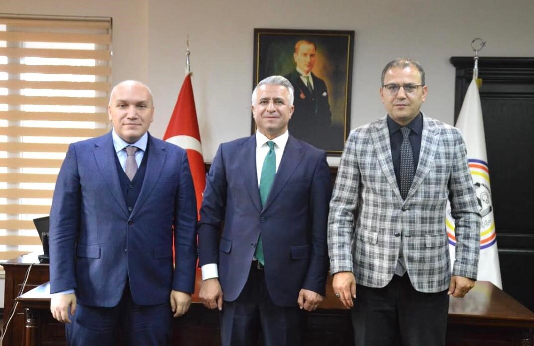 Baro Başkanı Mesut &Ouml;ner&rsquo;e hayırlı olsun ziyaretleri
