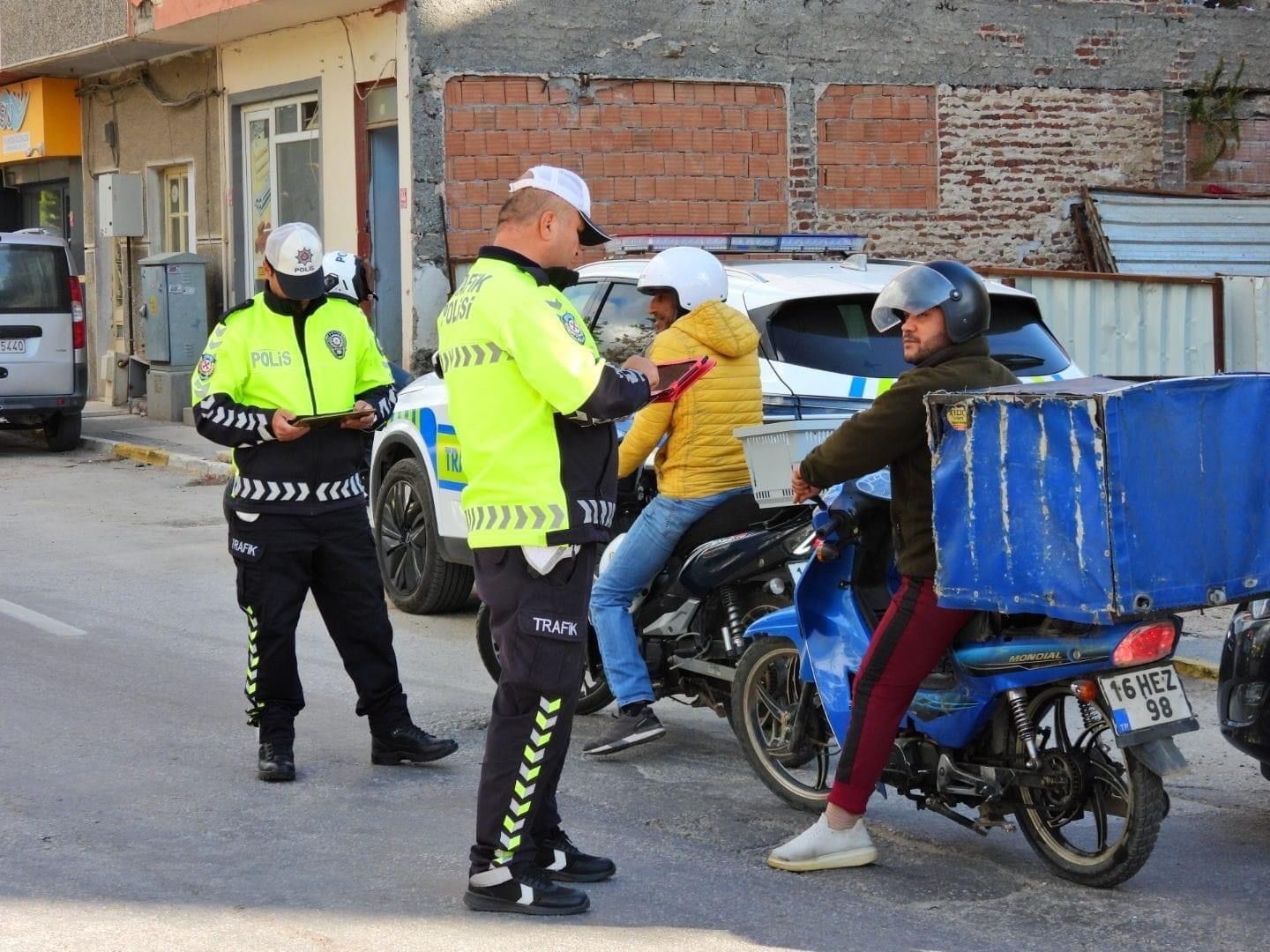 Erdek’teki motosikletlere sıkı denetim başlıyor
