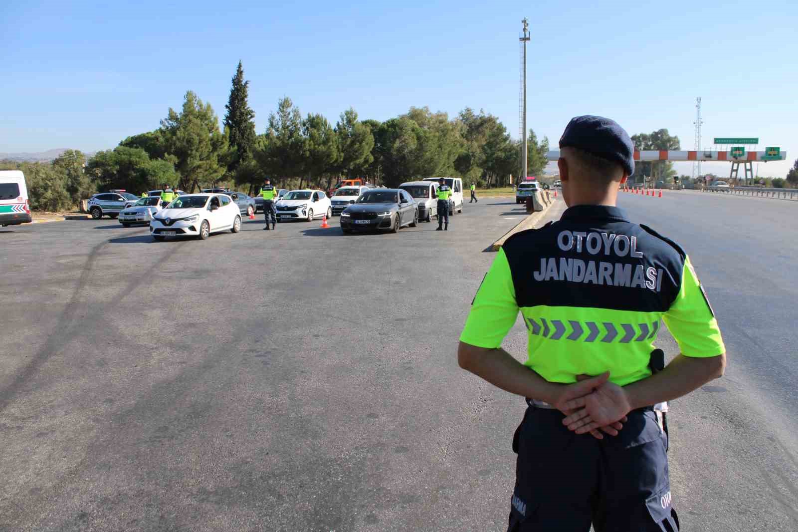 Aydın’da Otoyol Jandarma Komutanlığı göreve başladı