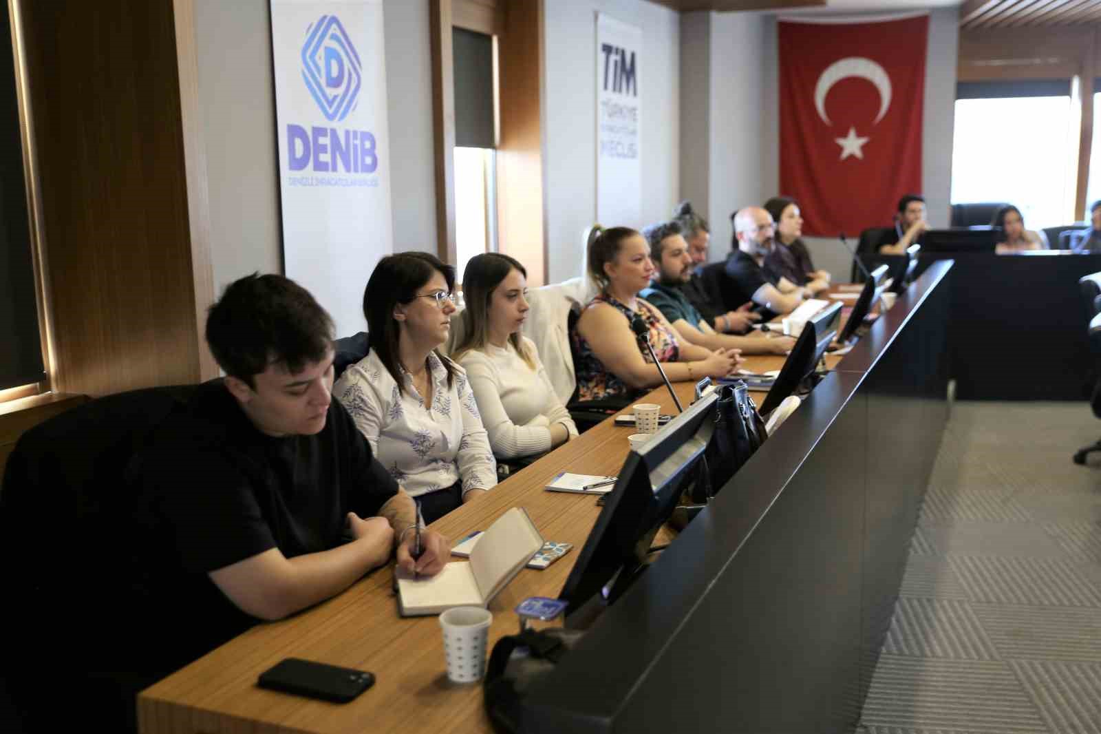 DENİB &ldquo;S&uuml;rd&uuml;r&uuml;lebilir Geleceğe Denizli Tekstili Birlikte Yol Alıyor&rdquo; projesi eğitim programı başladı
