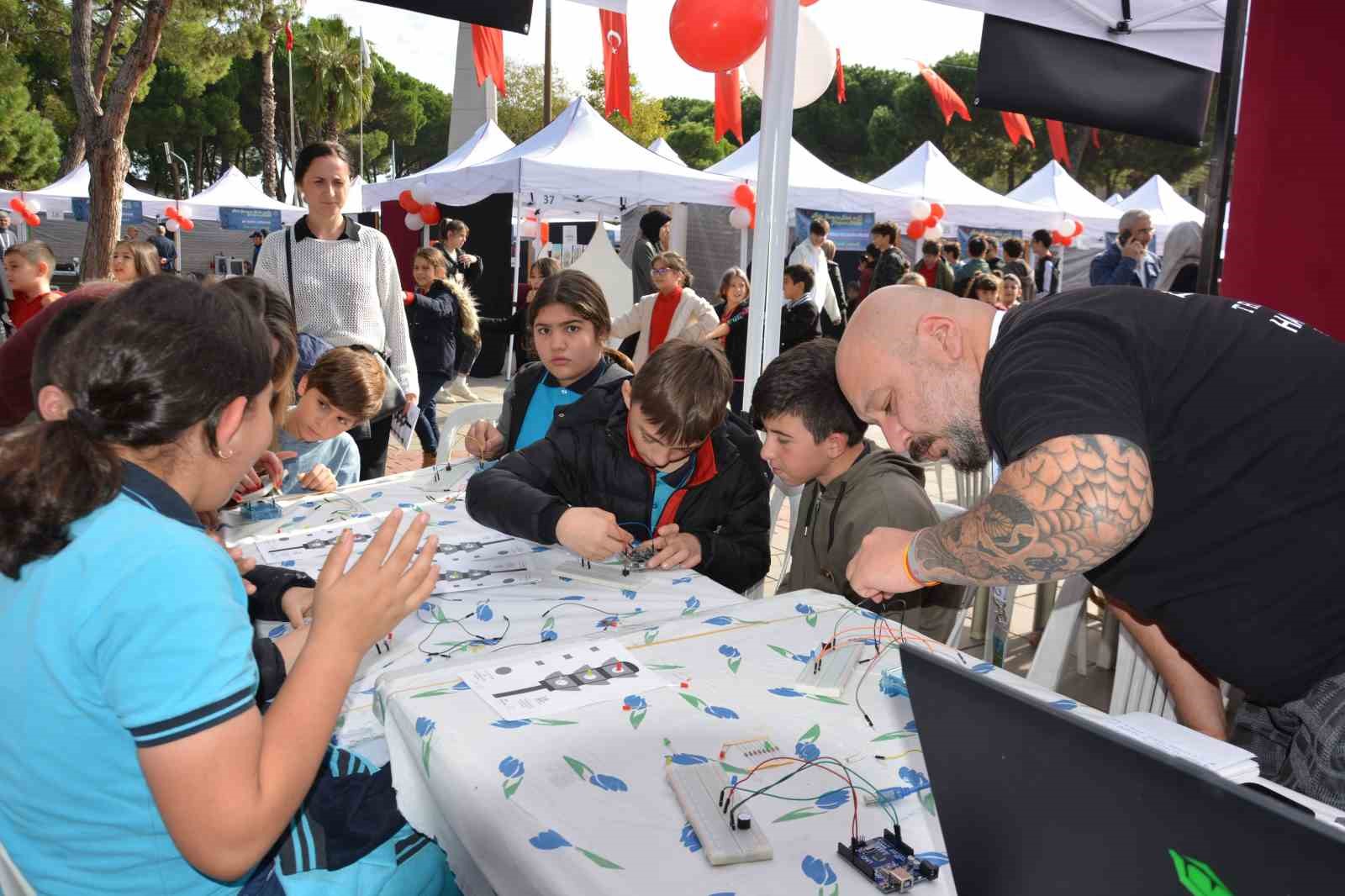 Ordu bilimle şenlendi: 99 atölyede 693 etkinlik yapılacak
