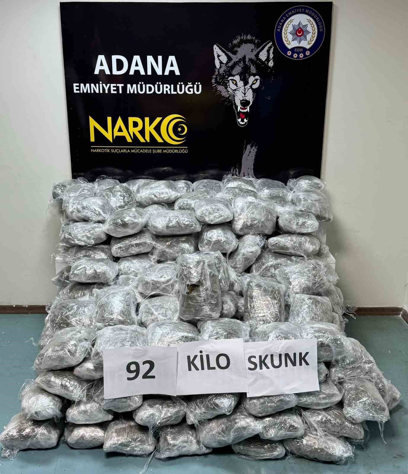 Adana’da 105 kilo 800 gram eroin ve 92 kilo skunk ele geçirildi
