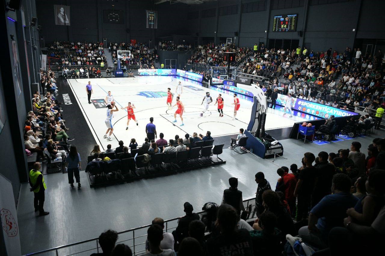 &Ccedil;ayırova Belediyesi&rsquo;nin rakibi Fenerbah&ccedil;e Koleji
