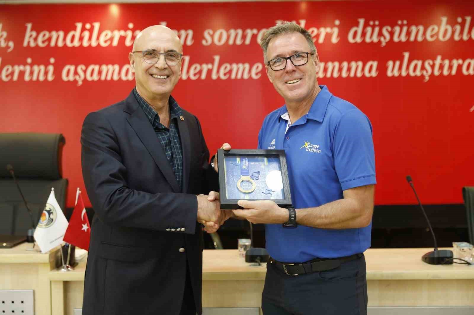 Alanya’da Triatlon heyecanı yarın başlıyor
