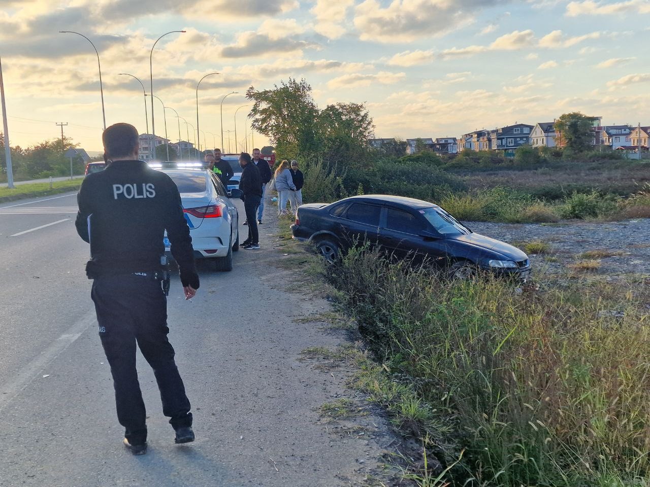 Duble yolda kontrolden çıkan otomobil takla attı: 3 ağır yaralı
