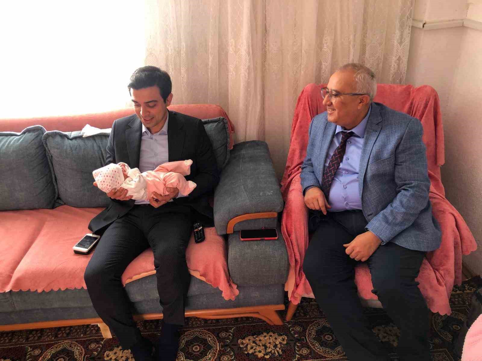 &Ccedil;ameli Devlet Hastanesinde ilk normal doğum ger&ccedil;ekleşti
