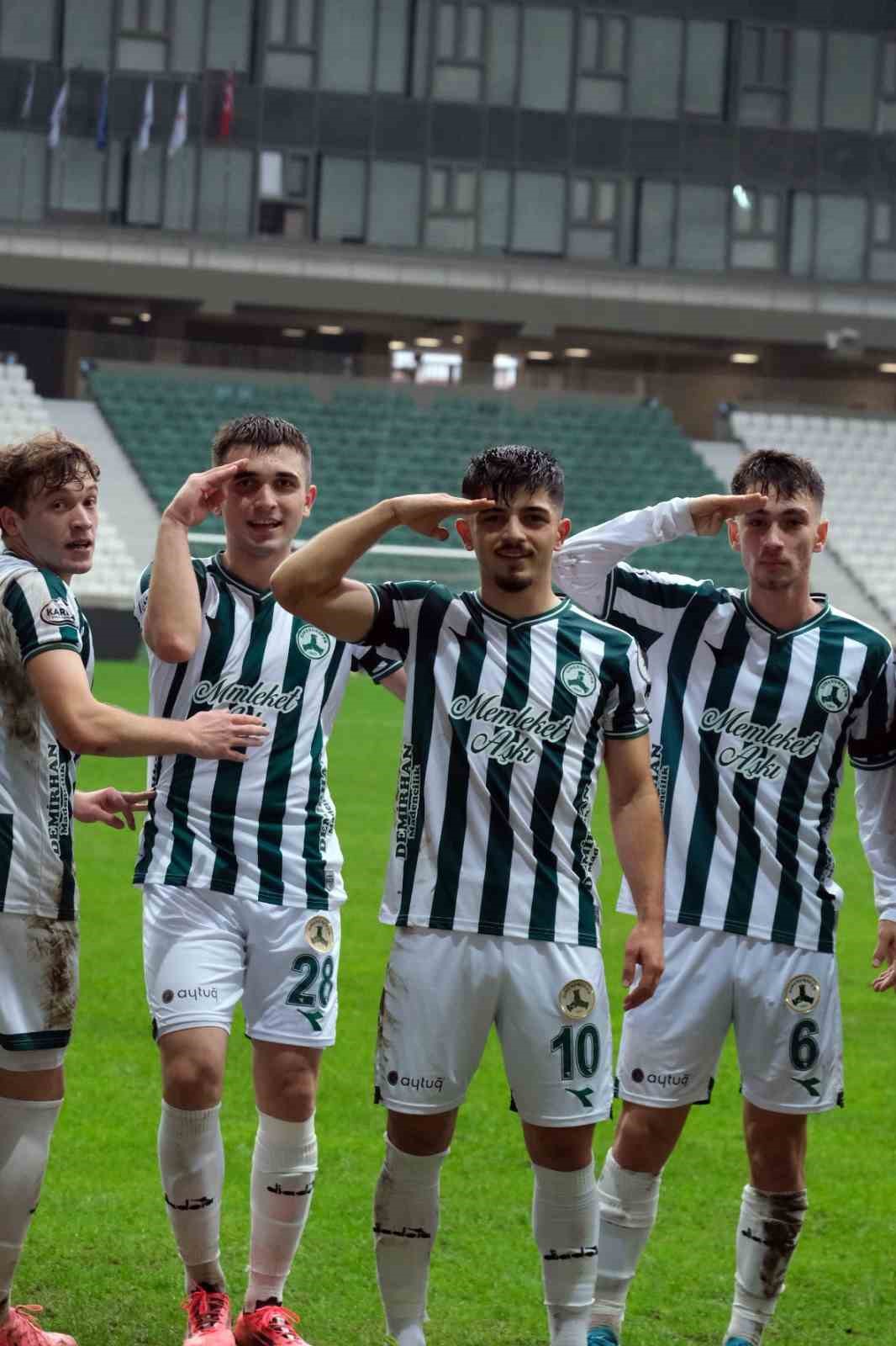 TFF 2. Lig: Giresunspor: 1 - 68 Aksarayspor: 2
