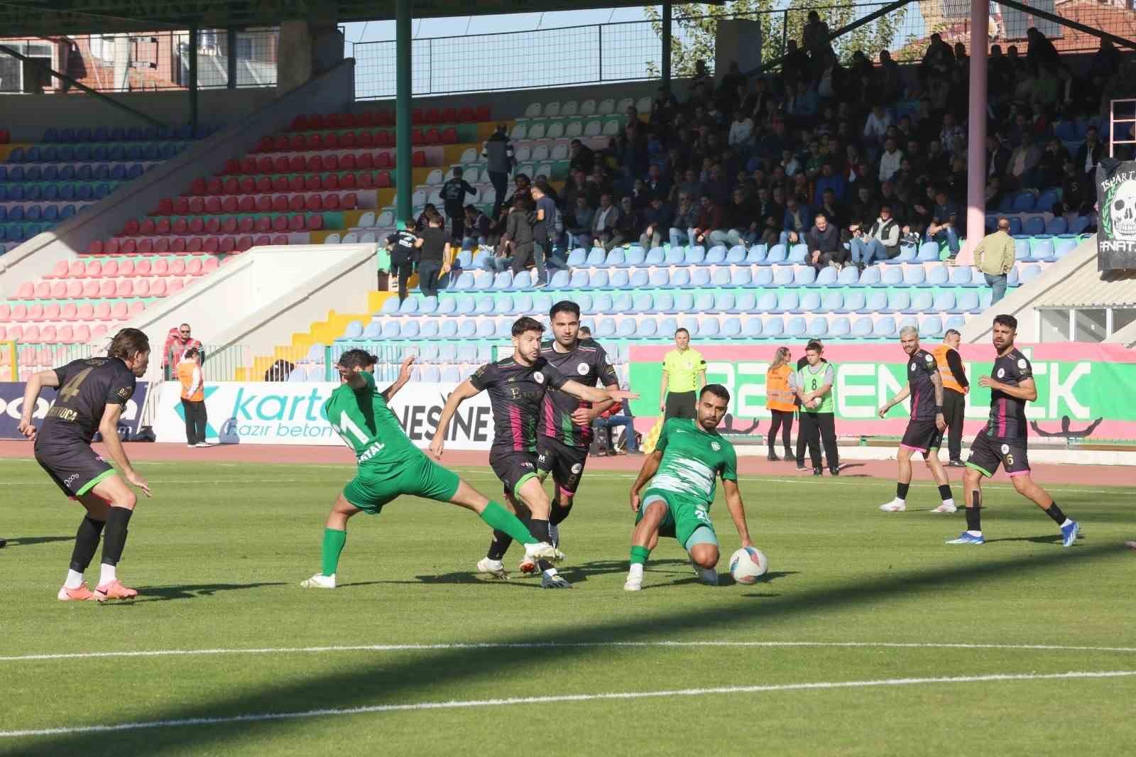 TFF 2. Lig: Isparta 32 Spor: 1 - Kırklarelispor: 1