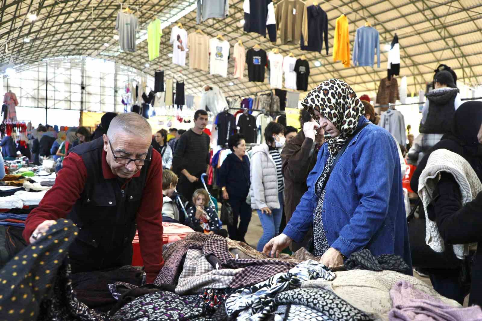 Mudanya Giyim Pazarı dolgu alanına taşındı