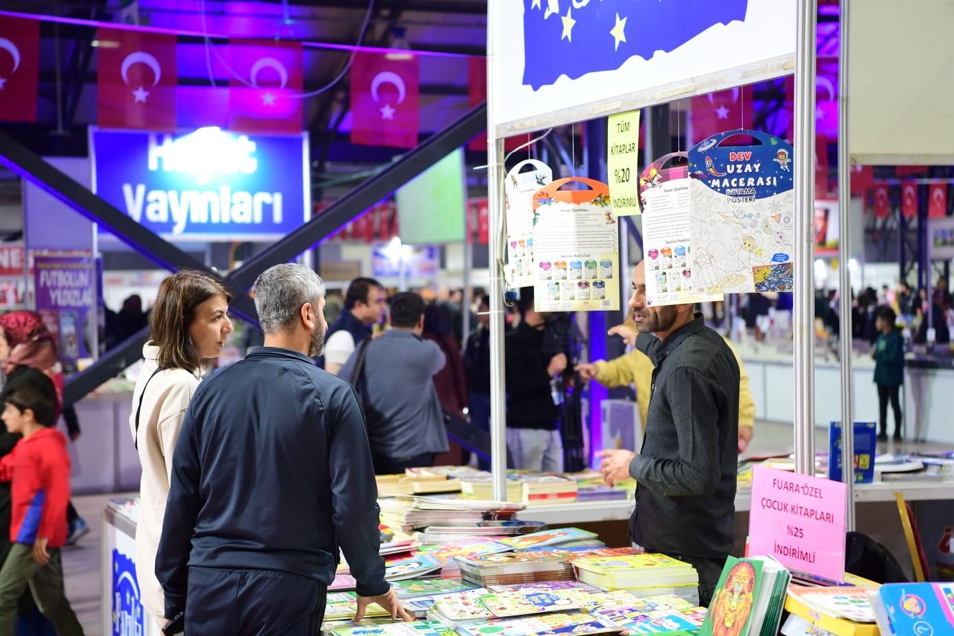 10. Malatya Anadolu Kitap ve Kültür Fuarı ziyaretçi akınına uğruyor
