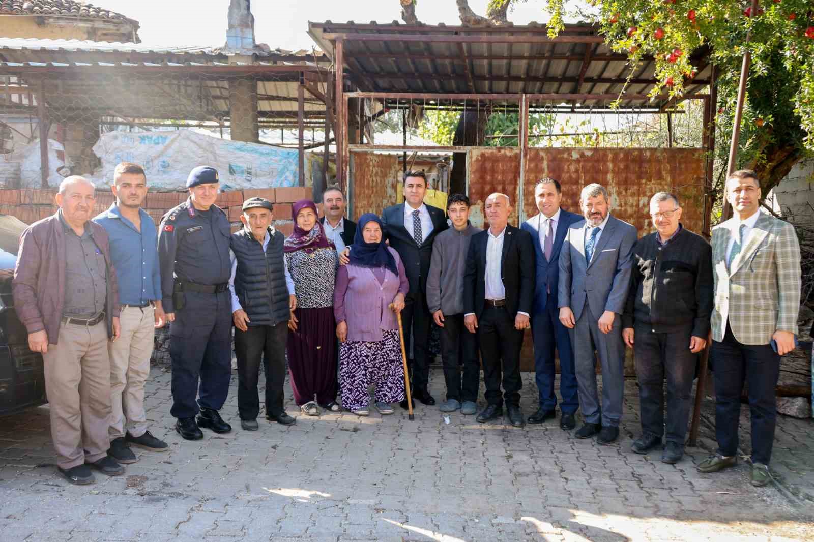 Bilecik Valisi Ayg&ouml;l, Şehit ailesini ziyaret etti
