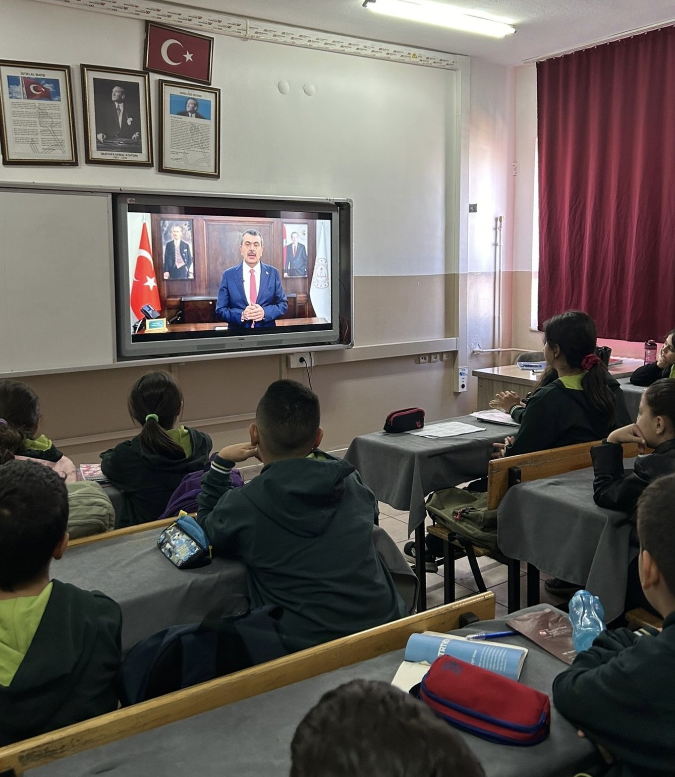 Malatya’da "Dersimiz Cumhuriyete Doğru" filmi öğrencilere gösterildi
