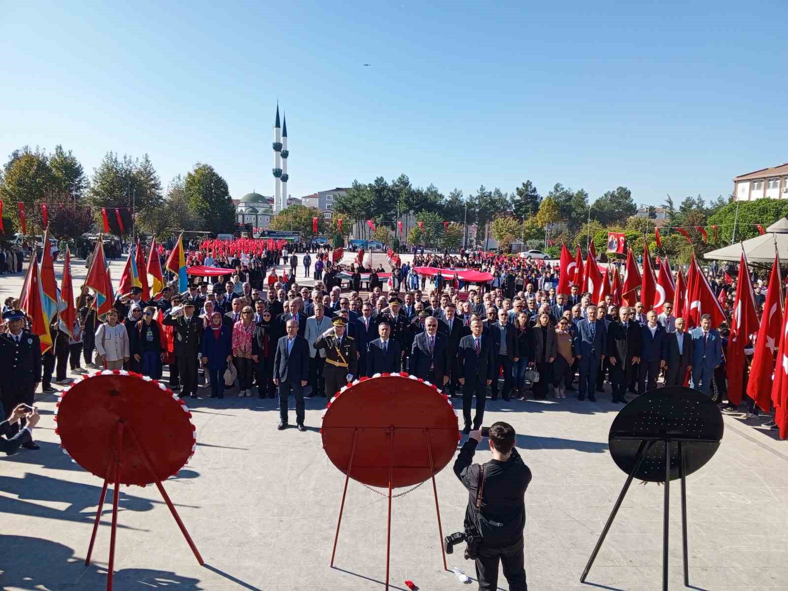 Bafra’da Cumhuriyet Yürüyüşü