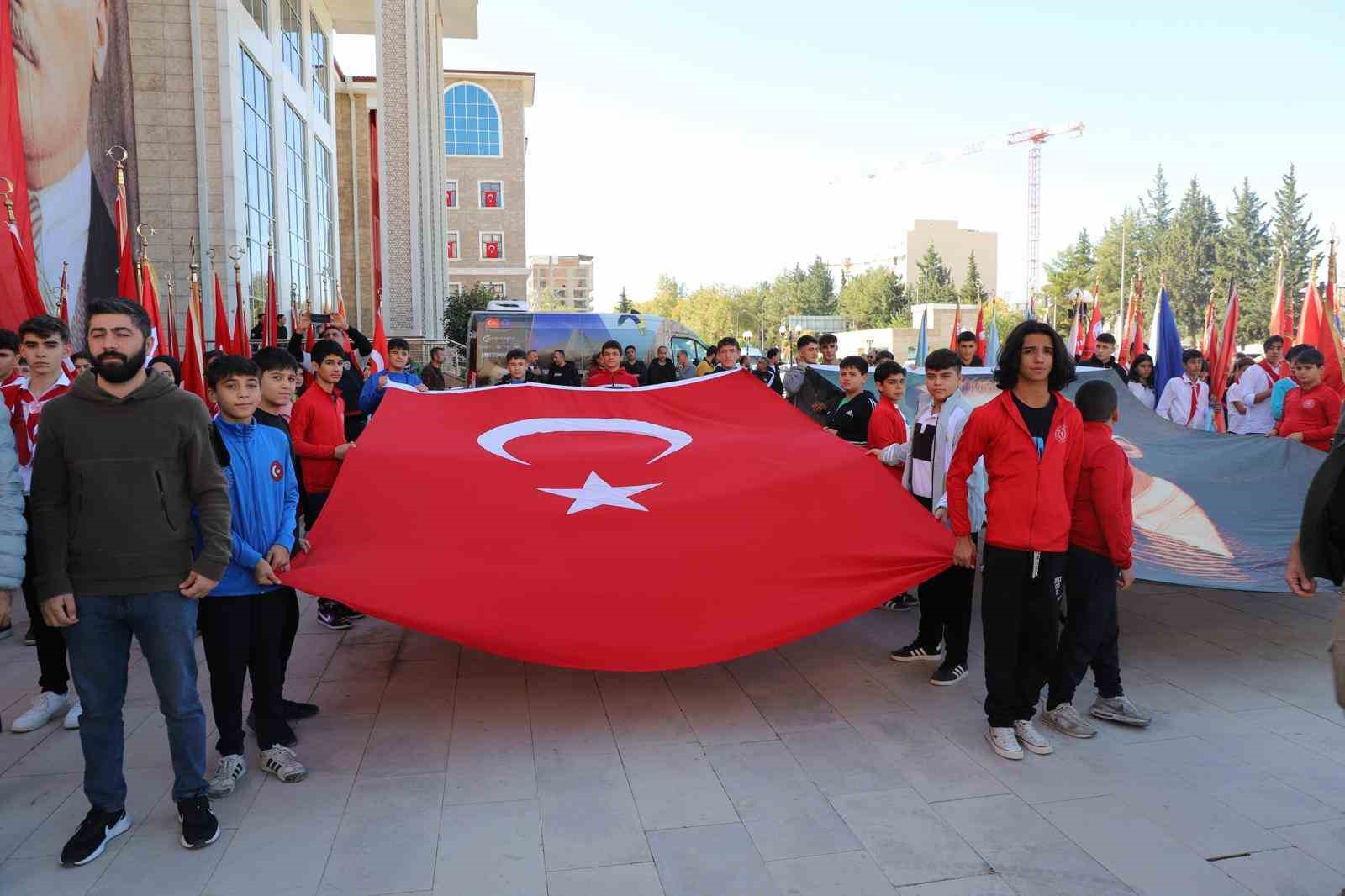 Adıyaman’da 29 Ekim Cumhuriyet Bayramı kutlanıyor