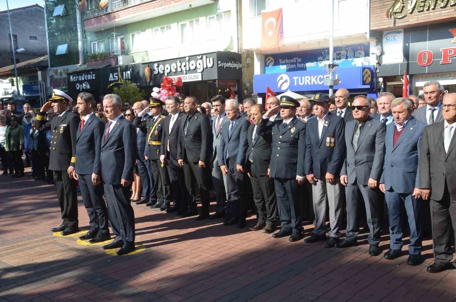 Çaycuma’da Cumhuriyet Bayramı coşkusu başladı