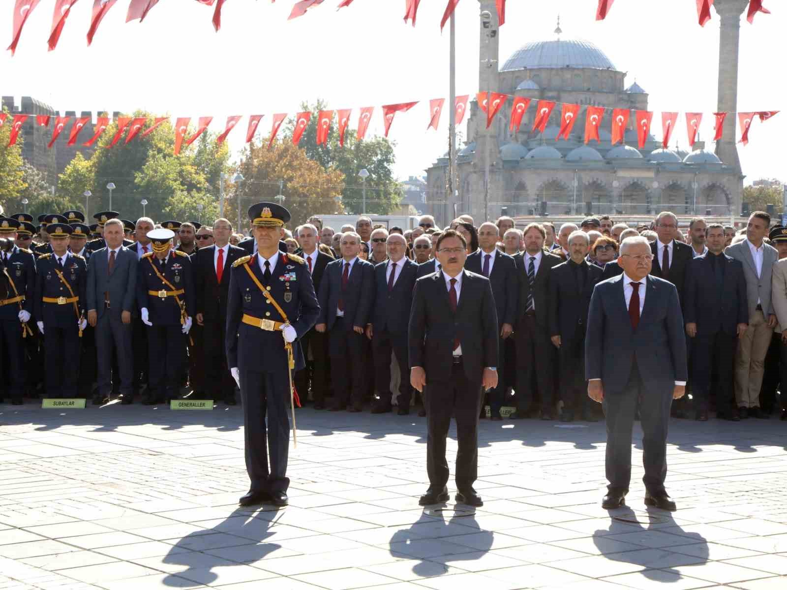 Kayseri’de Cumhuriyet Bayramı kutlamaları başladı