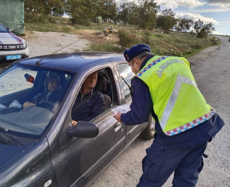 Kırklareli’nde trafik denetimi : 67 araç trafikten men edildi
