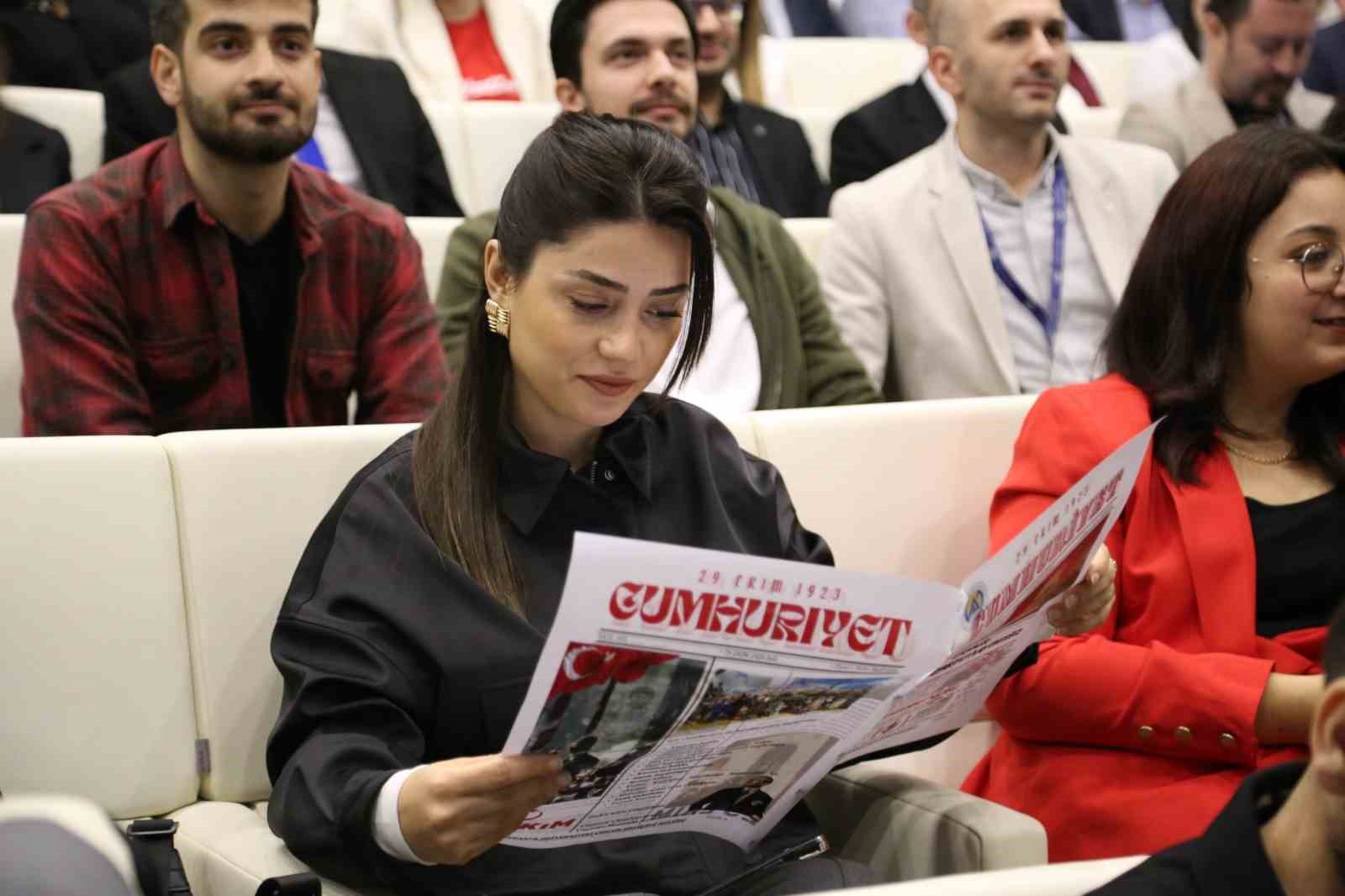 Avrasya Üniversitesi’nden &quot;Cumhuriyetin Kazanımları&quot; konferansı