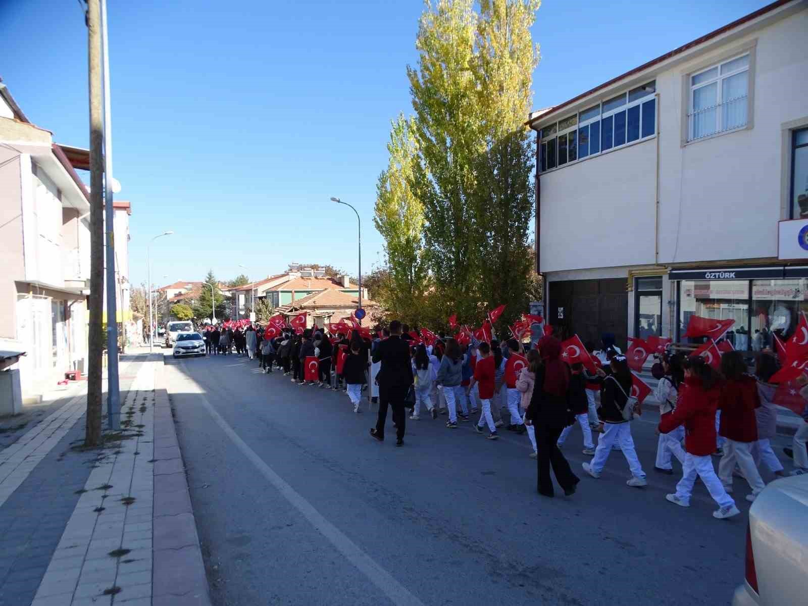 Hisarcık’ta Cumhuriyet Yürüyüşü
