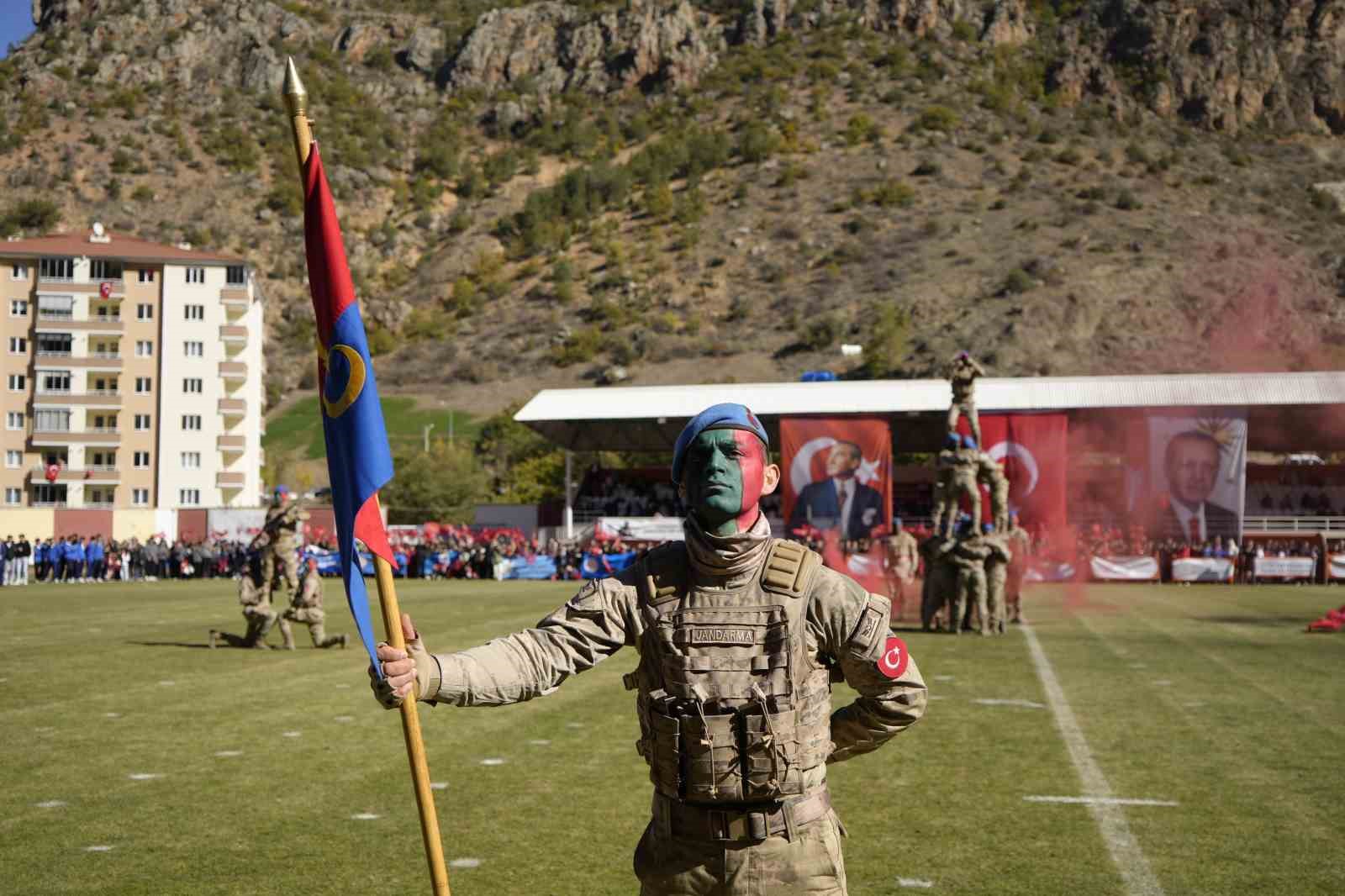 Cumhuriyet Bayramı Gümüşhane’de coşkuyla kutlandı
