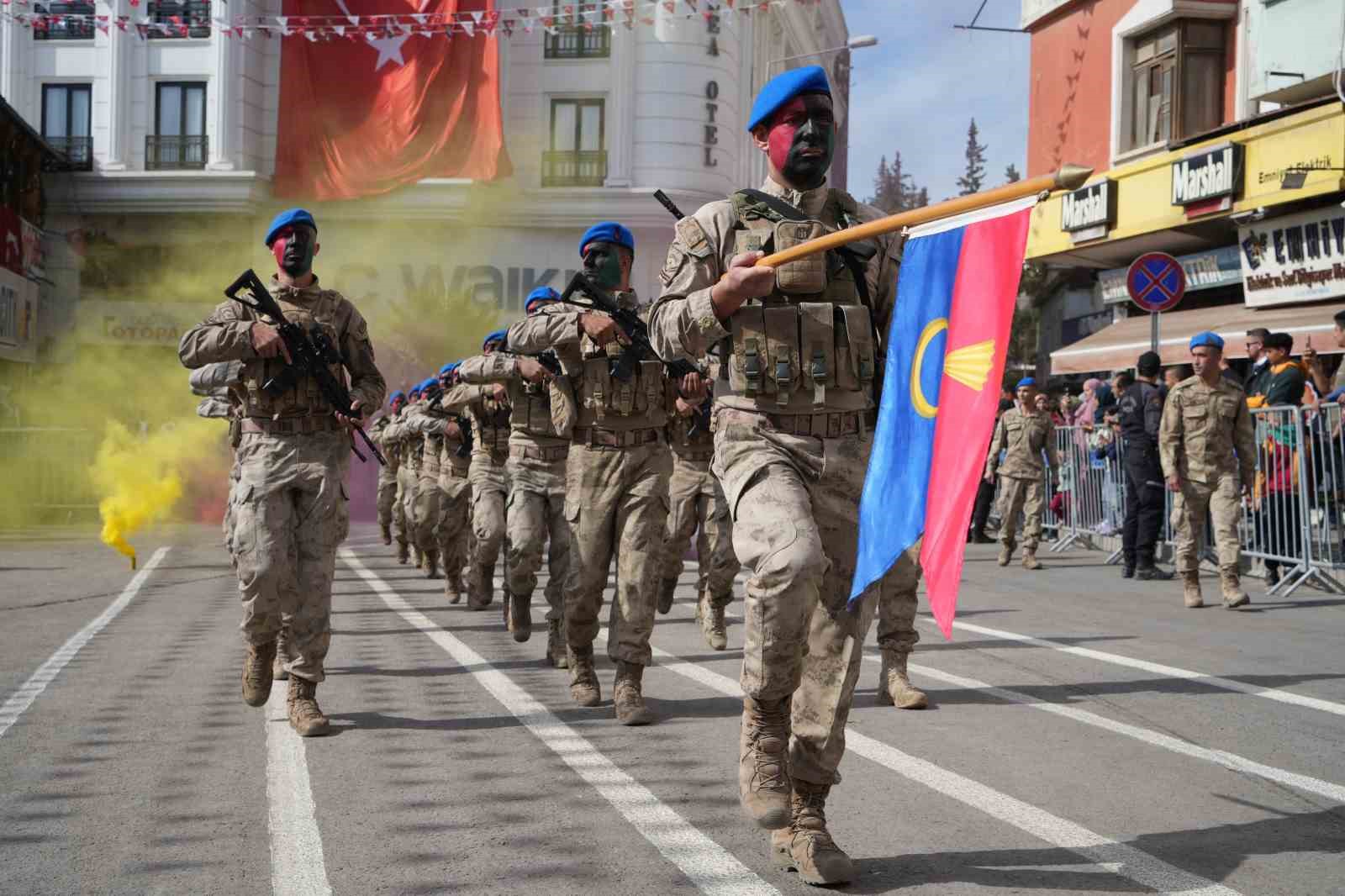 Kilis’te 29 Ekim coşkusu
